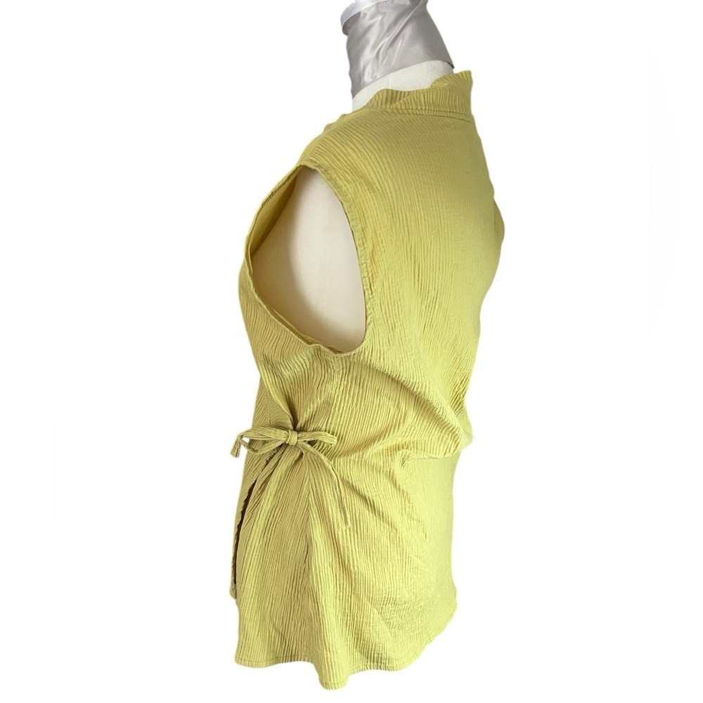 Marla Wynne Yellow Stretch Wrap Top Sz M - Picture 3 of 10